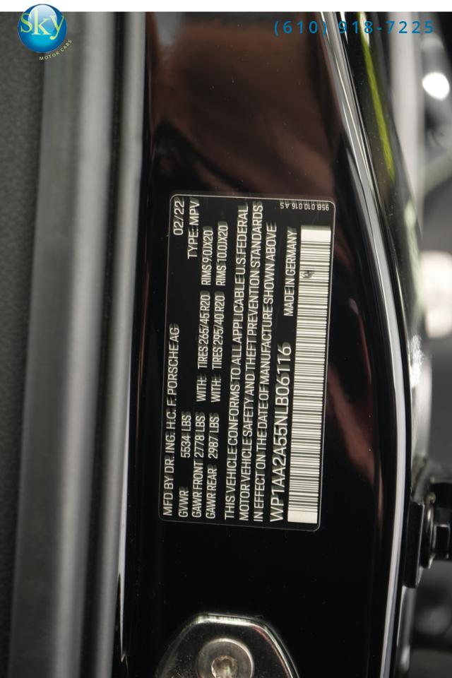 2022 Porsche Macan AWD West Chester PA