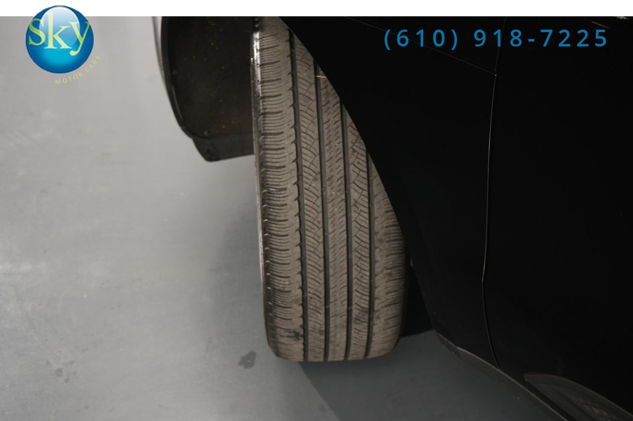 2022 Porsche Macan AWD West Chester PA