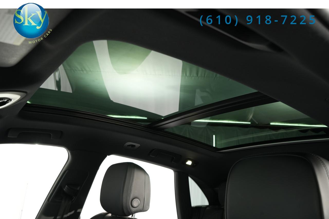 2022 Porsche Macan AWD West Chester PA