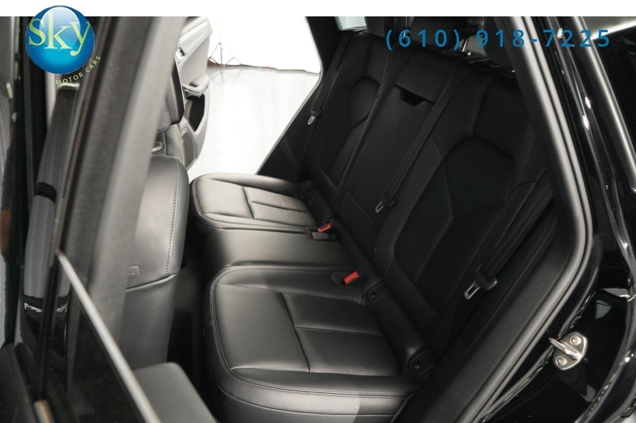 2022 Porsche Macan AWD West Chester PA