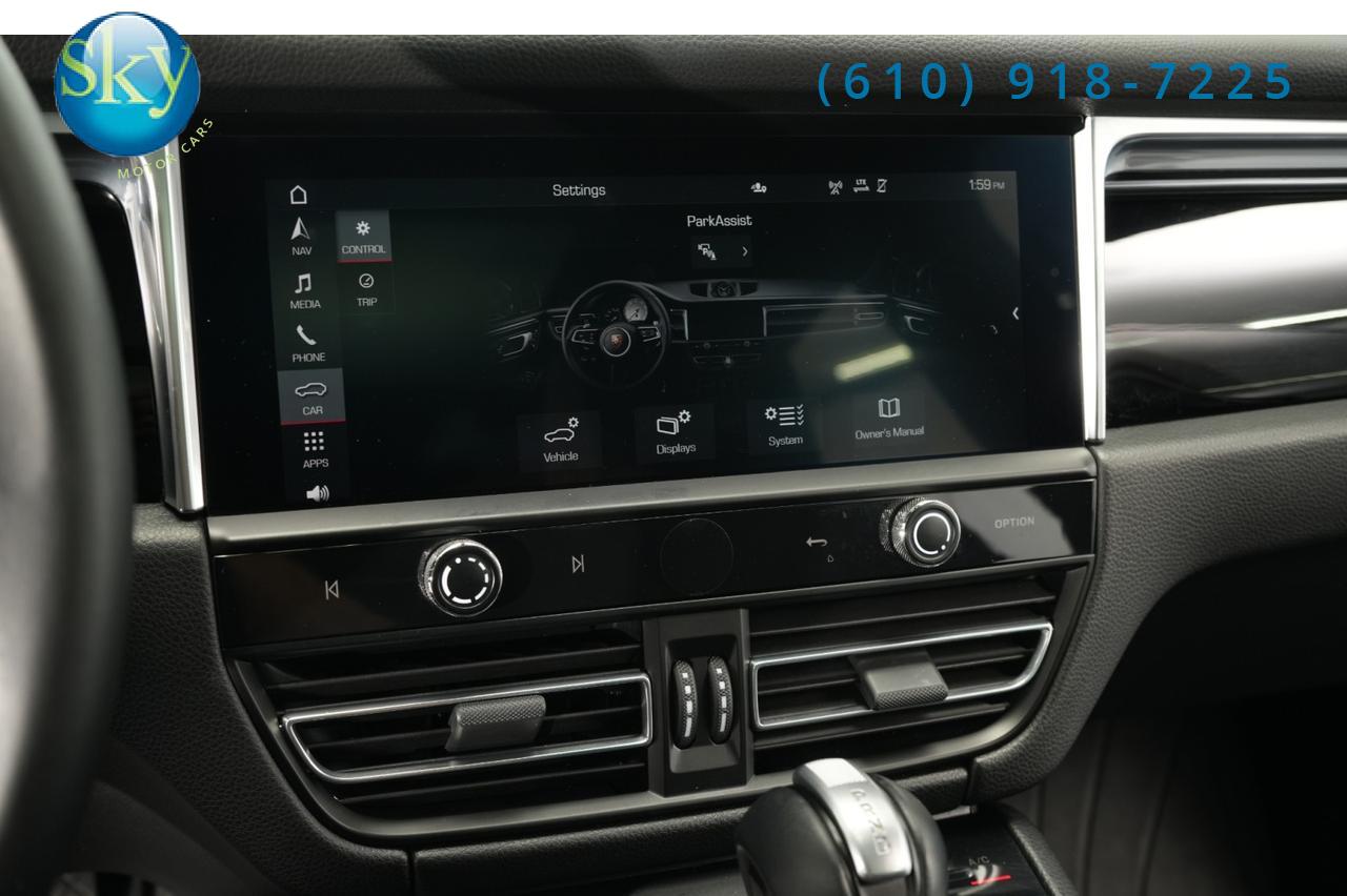 2022 Porsche Macan AWD West Chester PA