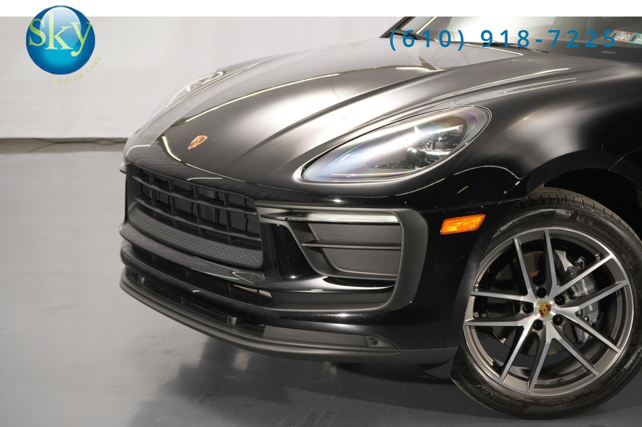2022 Porsche Macan AWD