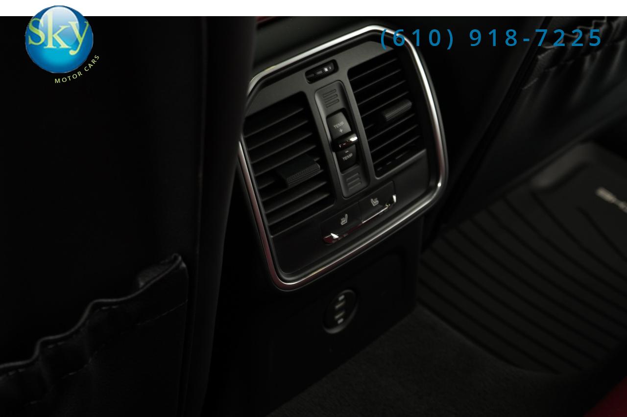 2022 Porsche Macan AWD West Chester PA