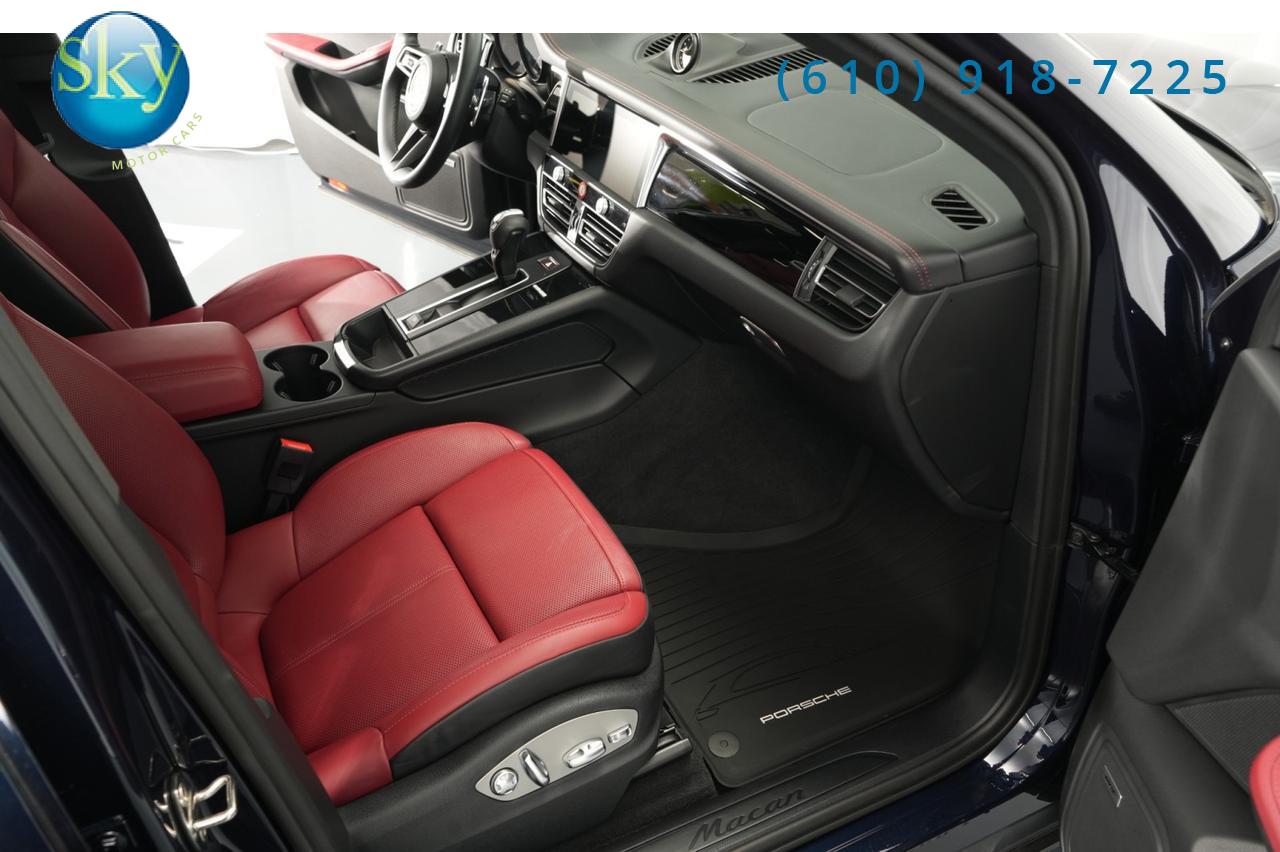 2022 Porsche Macan AWD West Chester PA