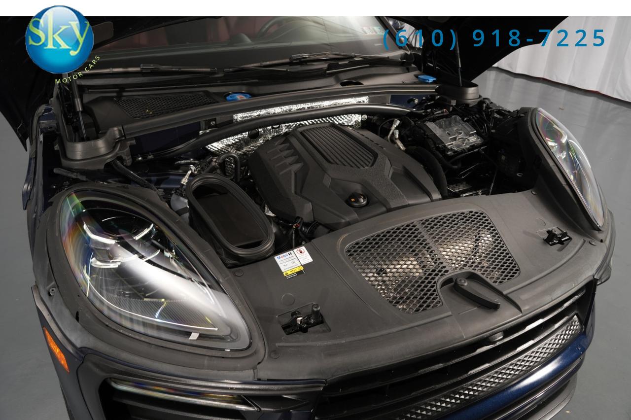 2022 Porsche Macan AWD West Chester PA