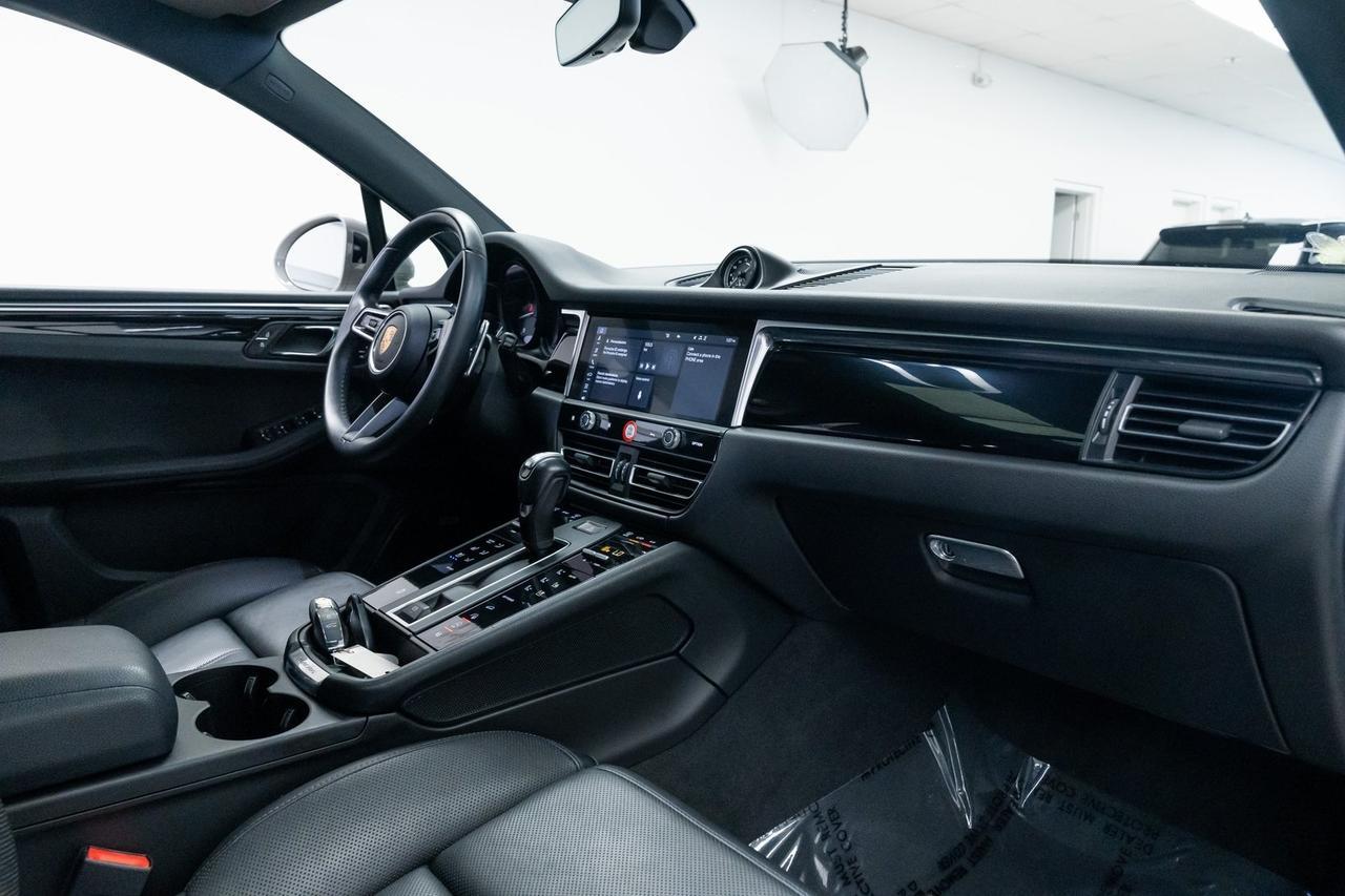 2022 Porsche Macan Base 1 Owner Vented Seats Premium Package Plus Portland OR