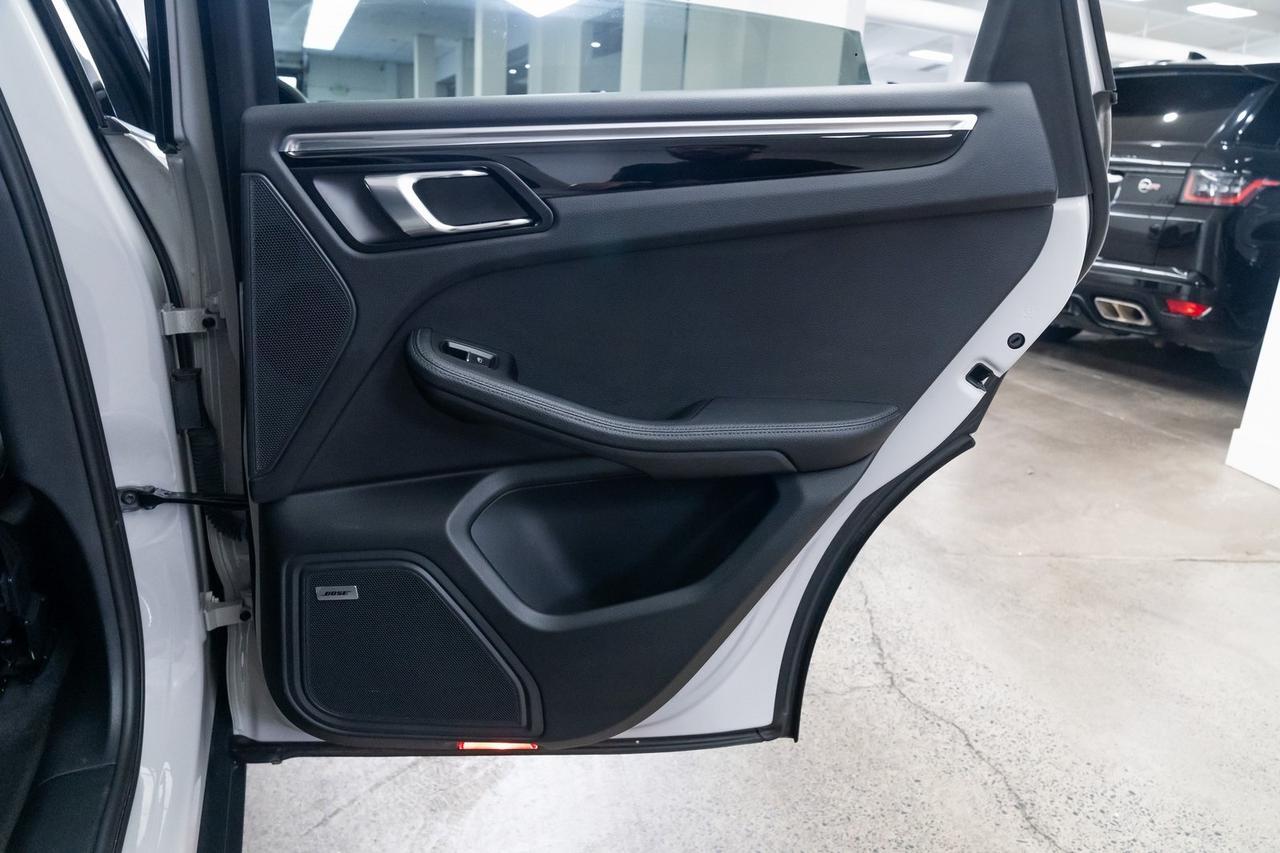 2022 Porsche Macan Base 1 Owner Vented Seats Premium Package Plus Portland OR