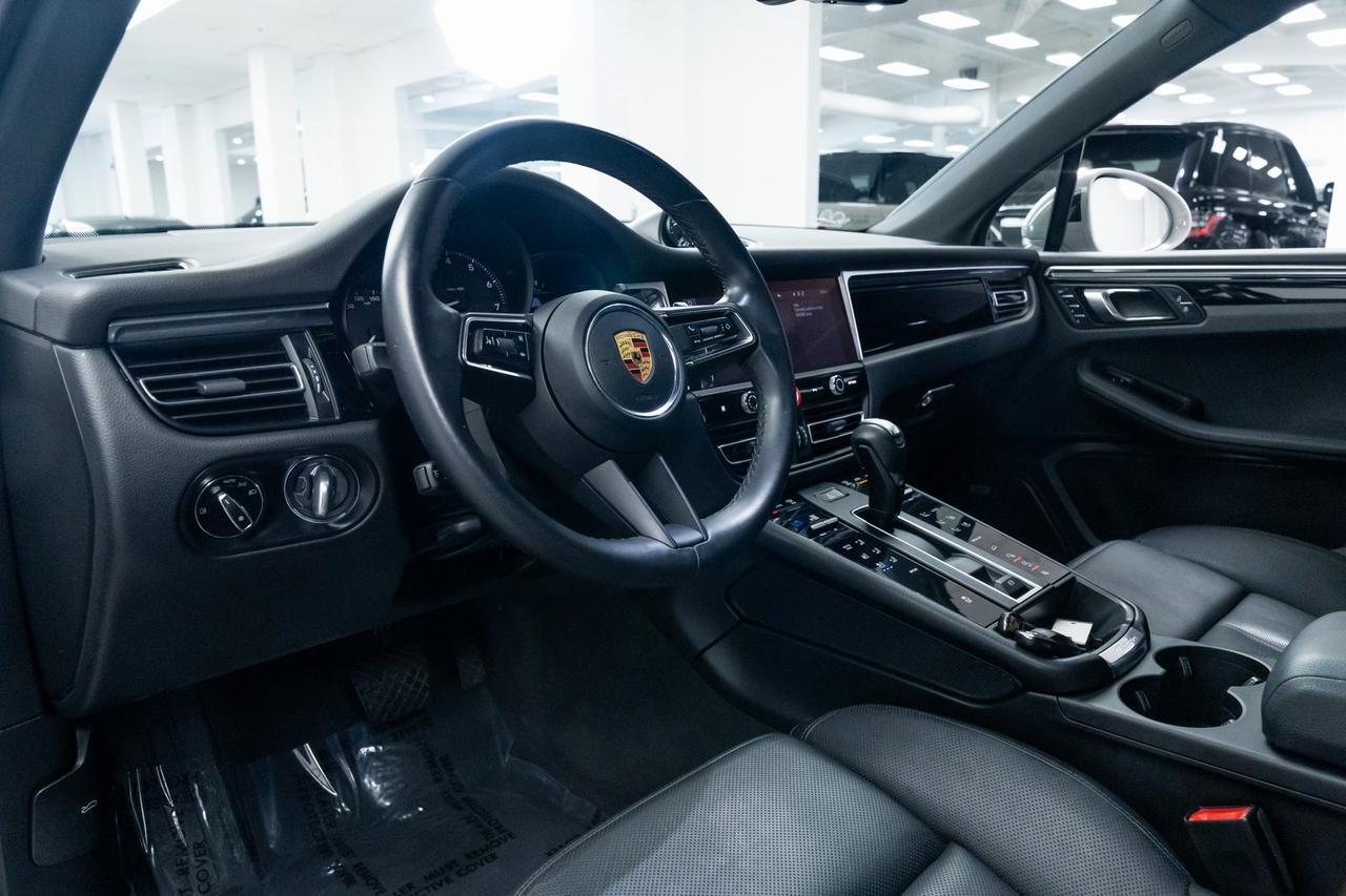 2022 Porsche Macan Base 1 Owner Vented Seats Premium Package Plus Portland OR