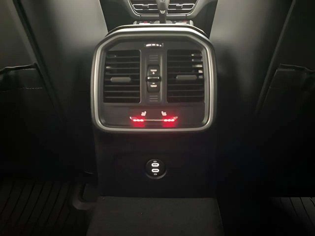 2022 Porsche Macan Base Dallas TX