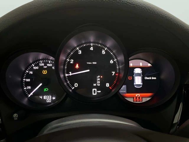 2022 Porsche Macan Base Dallas TX