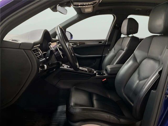 2022 Porsche Macan Base Dallas TX