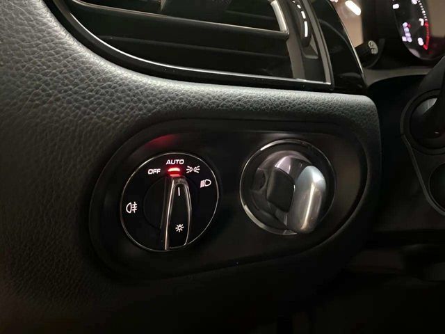 2022 Porsche Macan Base Dallas TX
