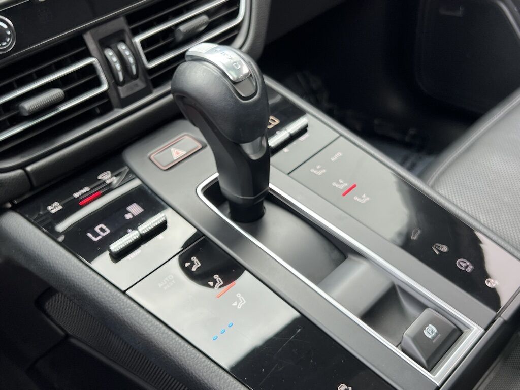 2022 Porsche Macan Base Indianapolis IN