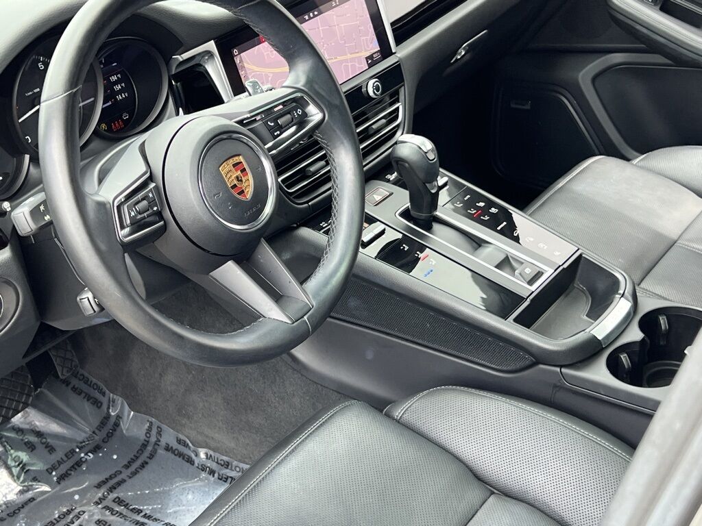 2022 Porsche Macan Base Indianapolis IN