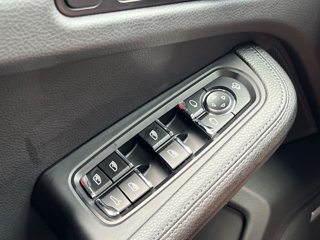 2022 Porsche Macan Base Indianapolis IN