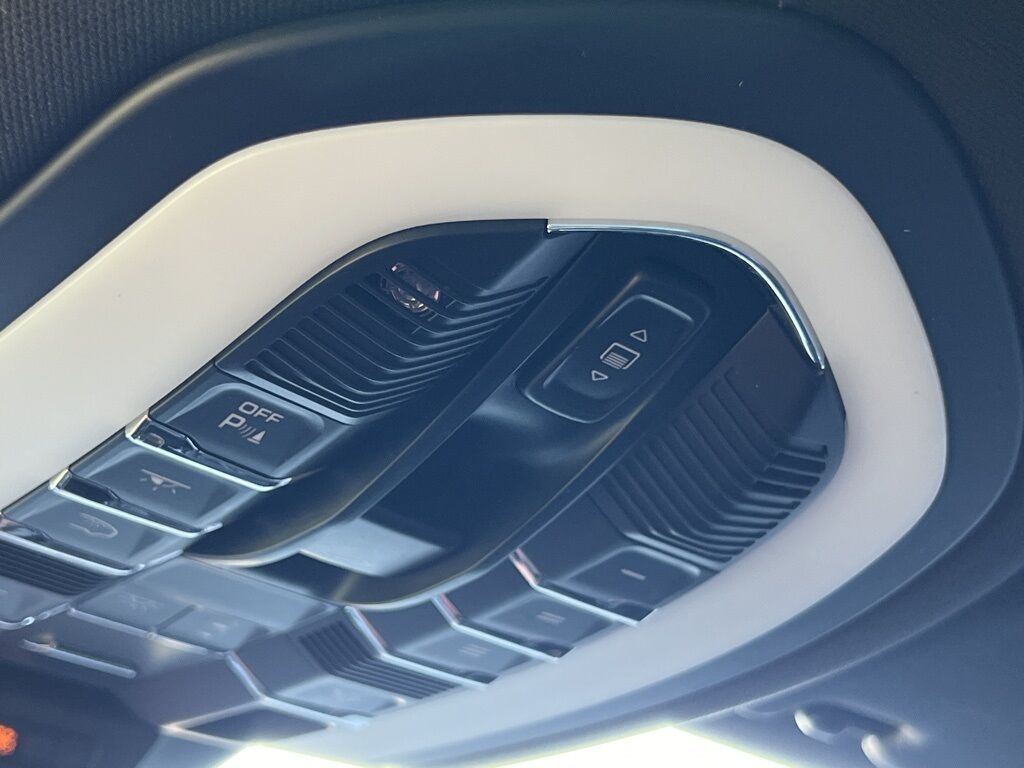 2022 Porsche Macan Base Indianapolis IN