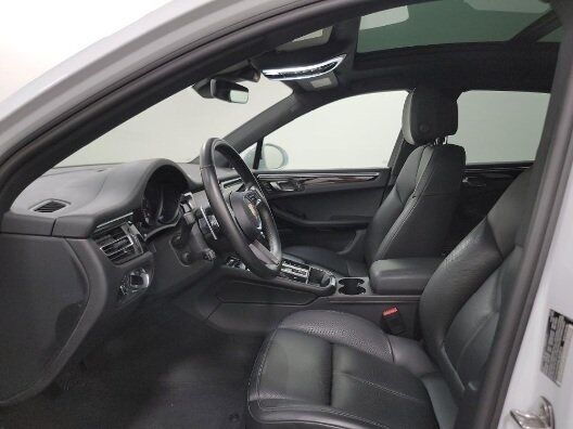 2022 Porsche Macan Base Indianapolis IN