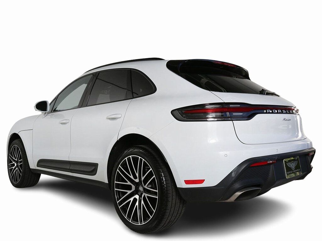 2022 Porsche Macan Base Indianapolis IN