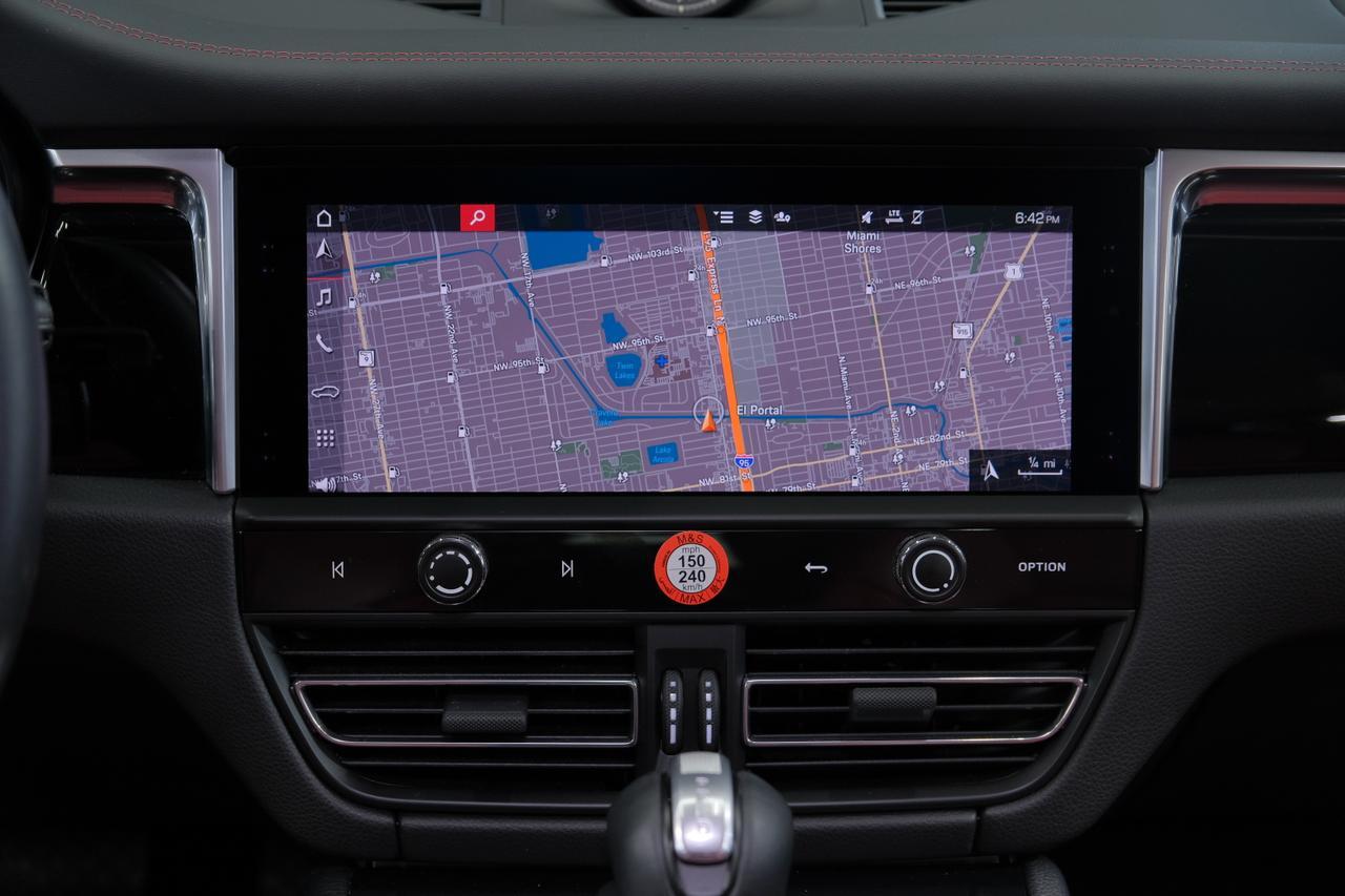2022 Porsche Macan Base Miami FL