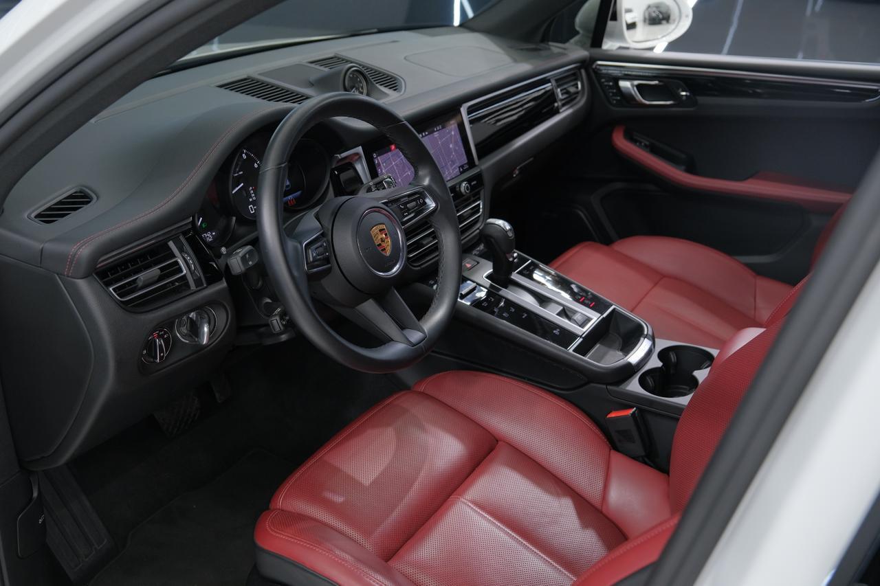 2022 Porsche Macan Base Miami FL