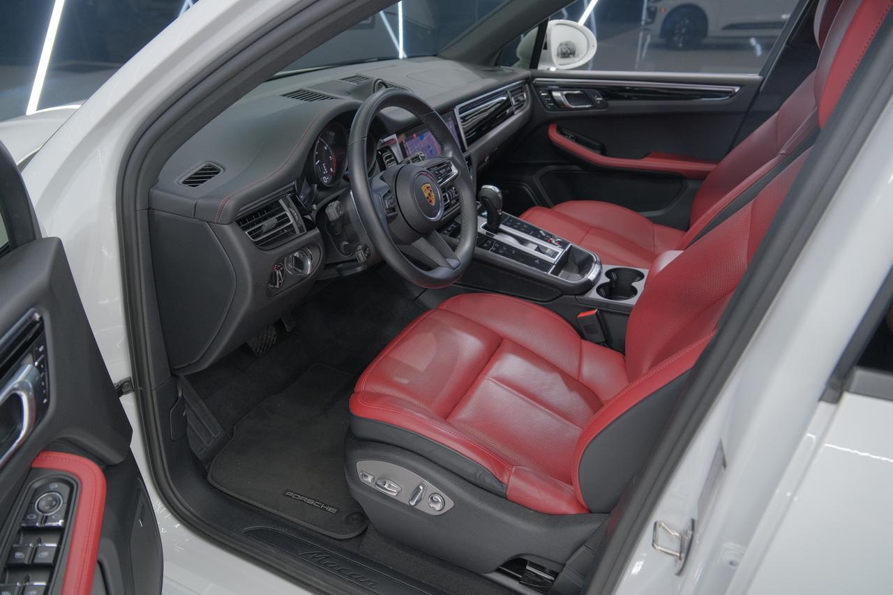 2022 Porsche Macan Base Miami FL