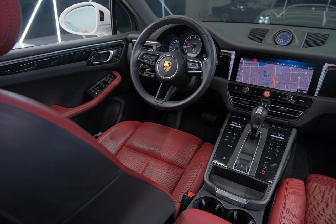 2022 Porsche Macan Base Miami FL