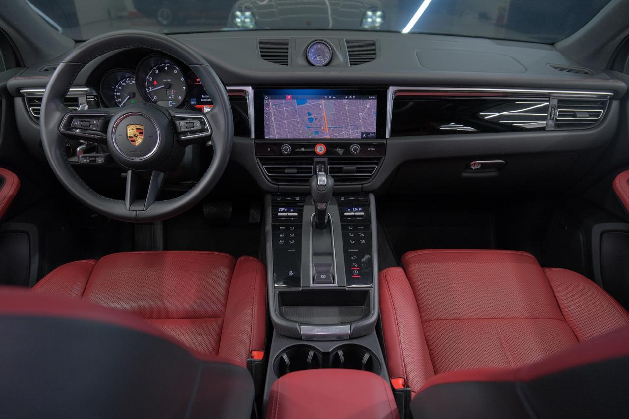 2022 Porsche Macan Base Miami FL