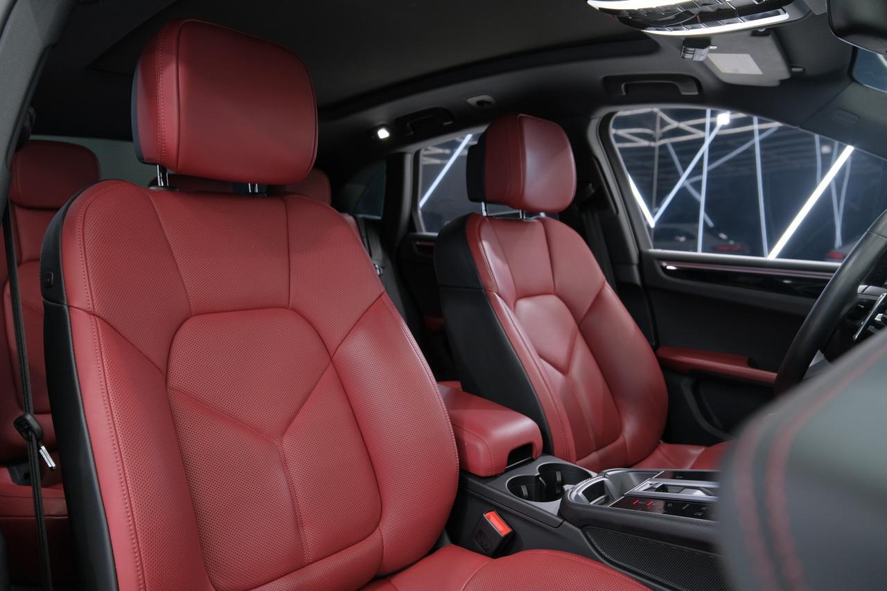 2022 Porsche Macan Base Miami FL