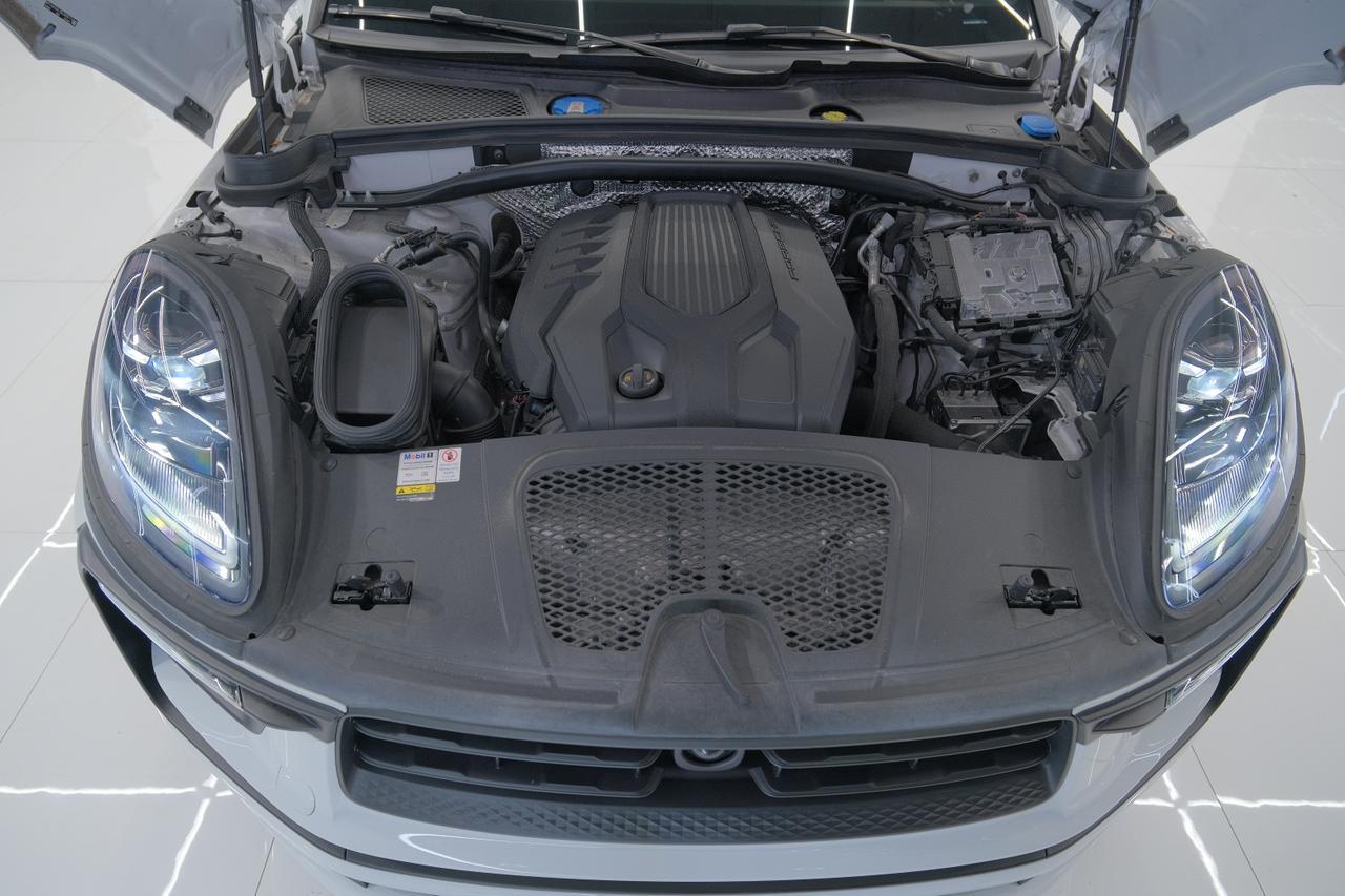 2022 Porsche Macan Base Miami FL