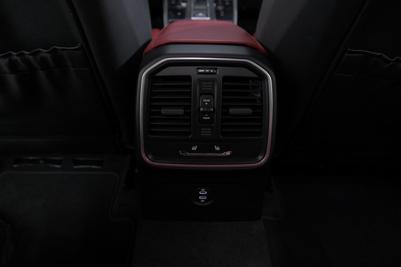 2022 Porsche Macan Base Miami FL