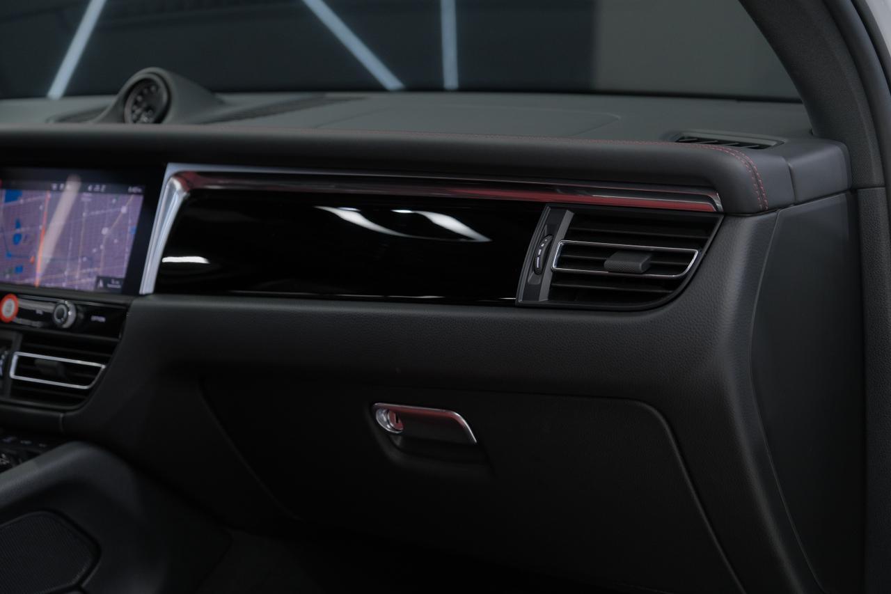 2022 Porsche Macan Base Miami FL