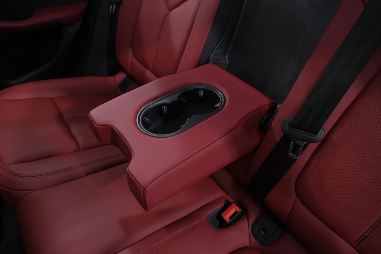 2022 Porsche Macan Base Miami FL