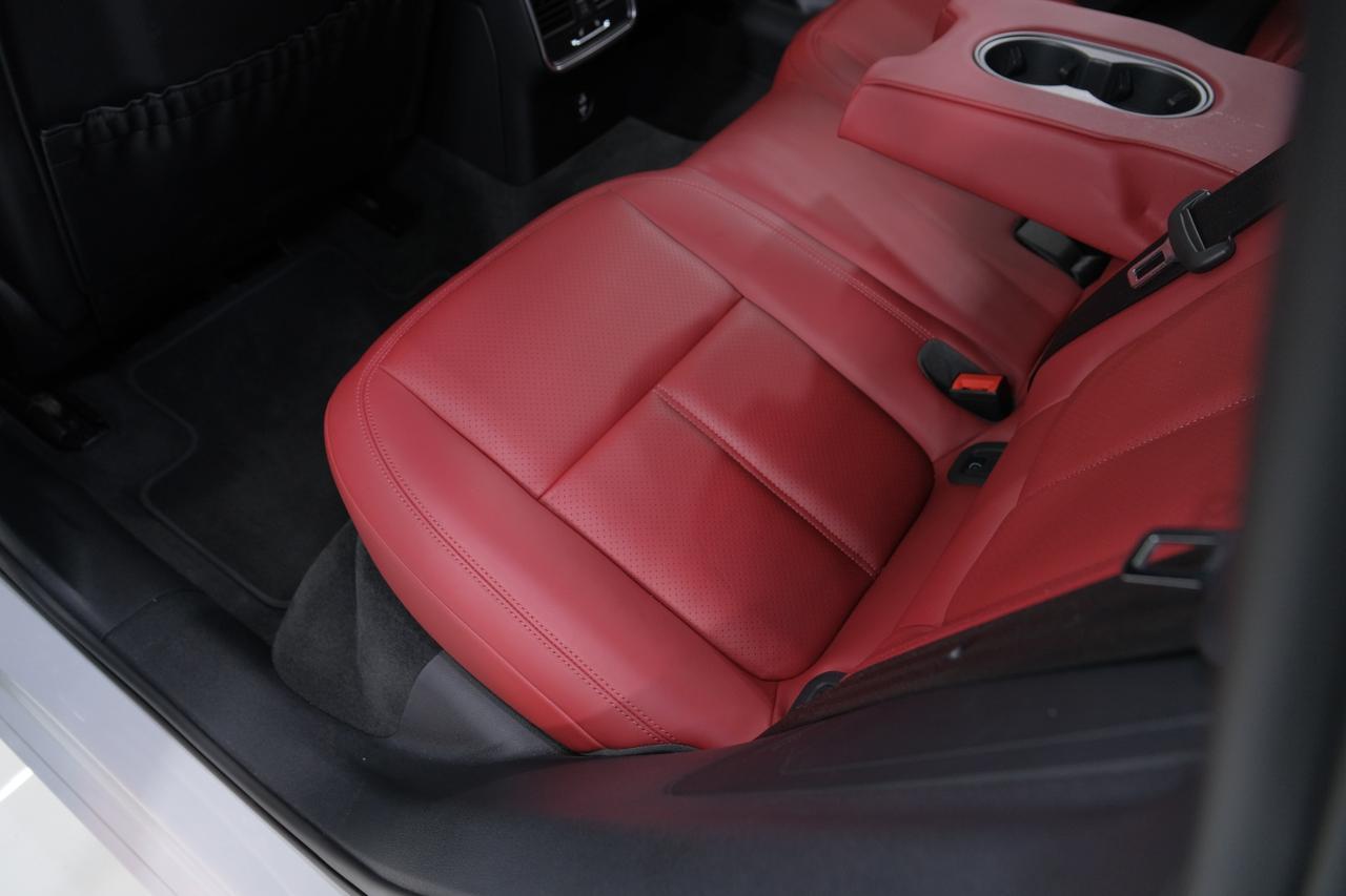 2022 Porsche Macan Base Miami FL