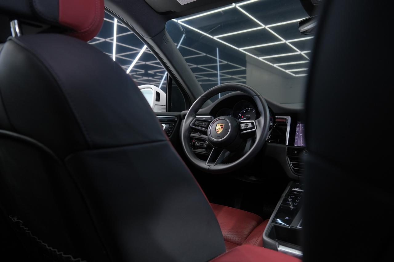 2022 Porsche Macan Base Miami FL