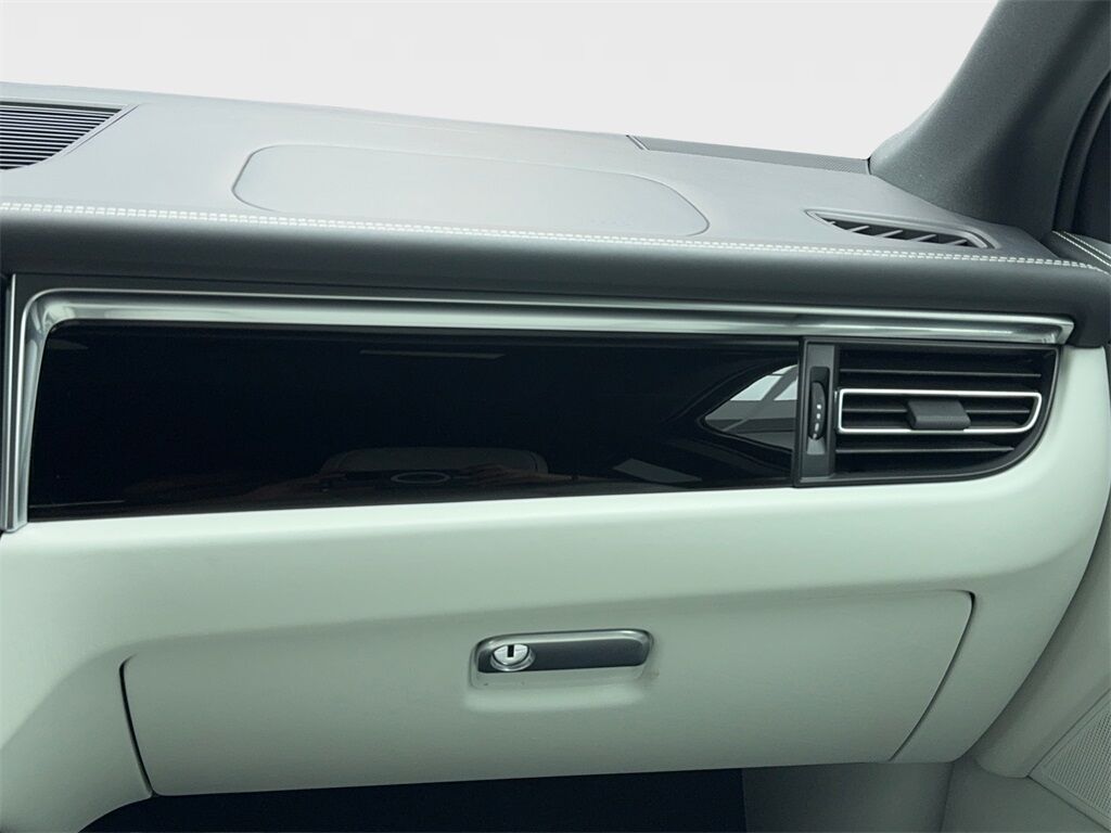 2022 Porsche Macan Base NAV,CAM,PANO,HTD STS,BLIND SPOT,21&quot; WLS Plano TX