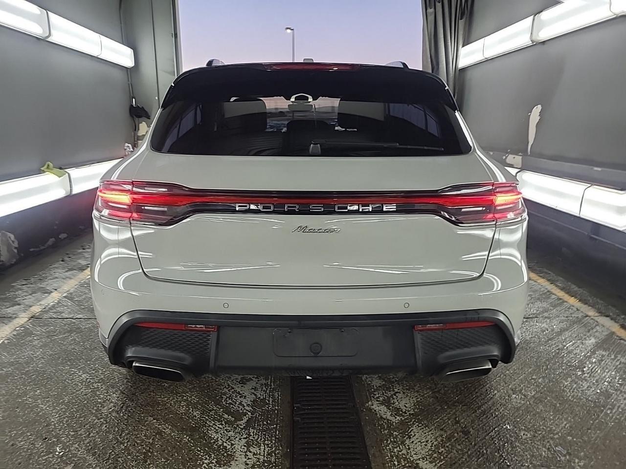 2022 Porsche Macan Base One Owner Prem Pkg + Vented Seats Portland OR