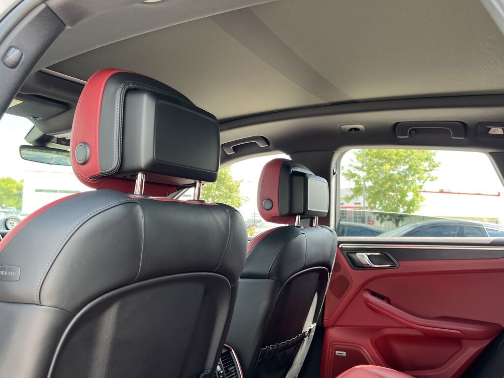 2022 Porsche Macan GTS Indianapolis IN