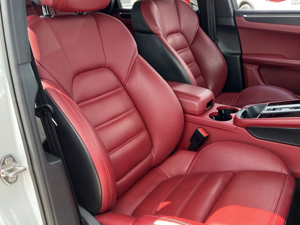 2022 Porsche Macan GTS Indianapolis IN