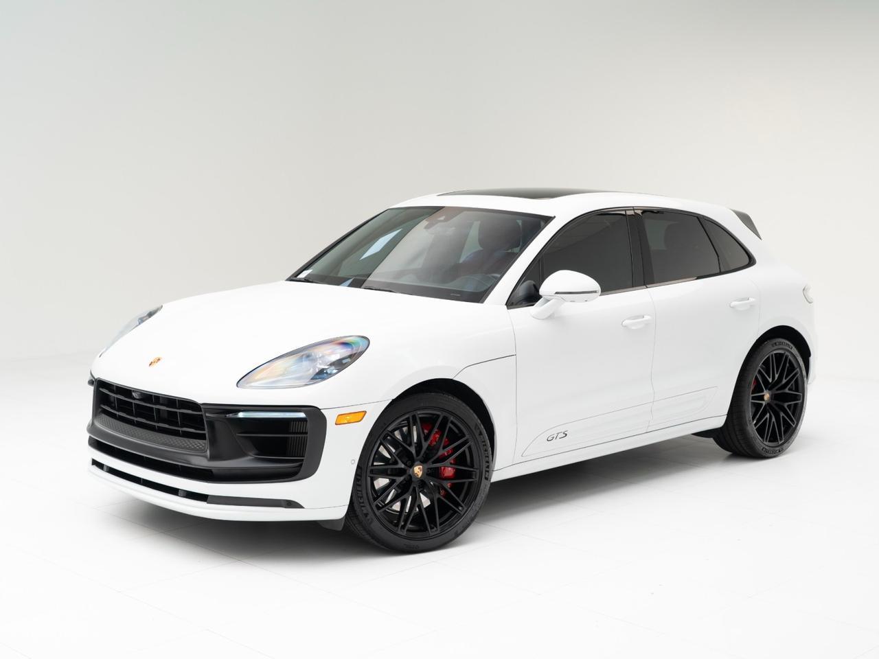 2022 Porsche Macan