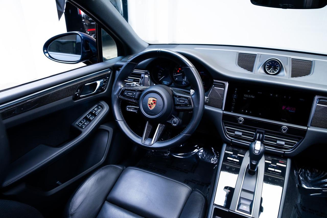 2022 Porsche Macan GTS Sport Chrono Package Carbon Interior Trim Portland OR