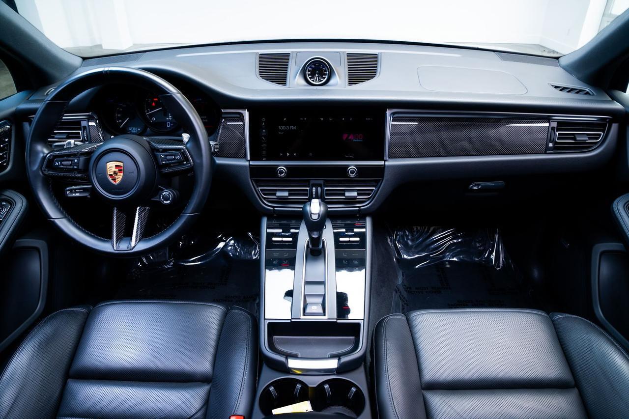 2022 Porsche Macan GTS Sport Chrono Package Carbon Interior Trim Portland OR