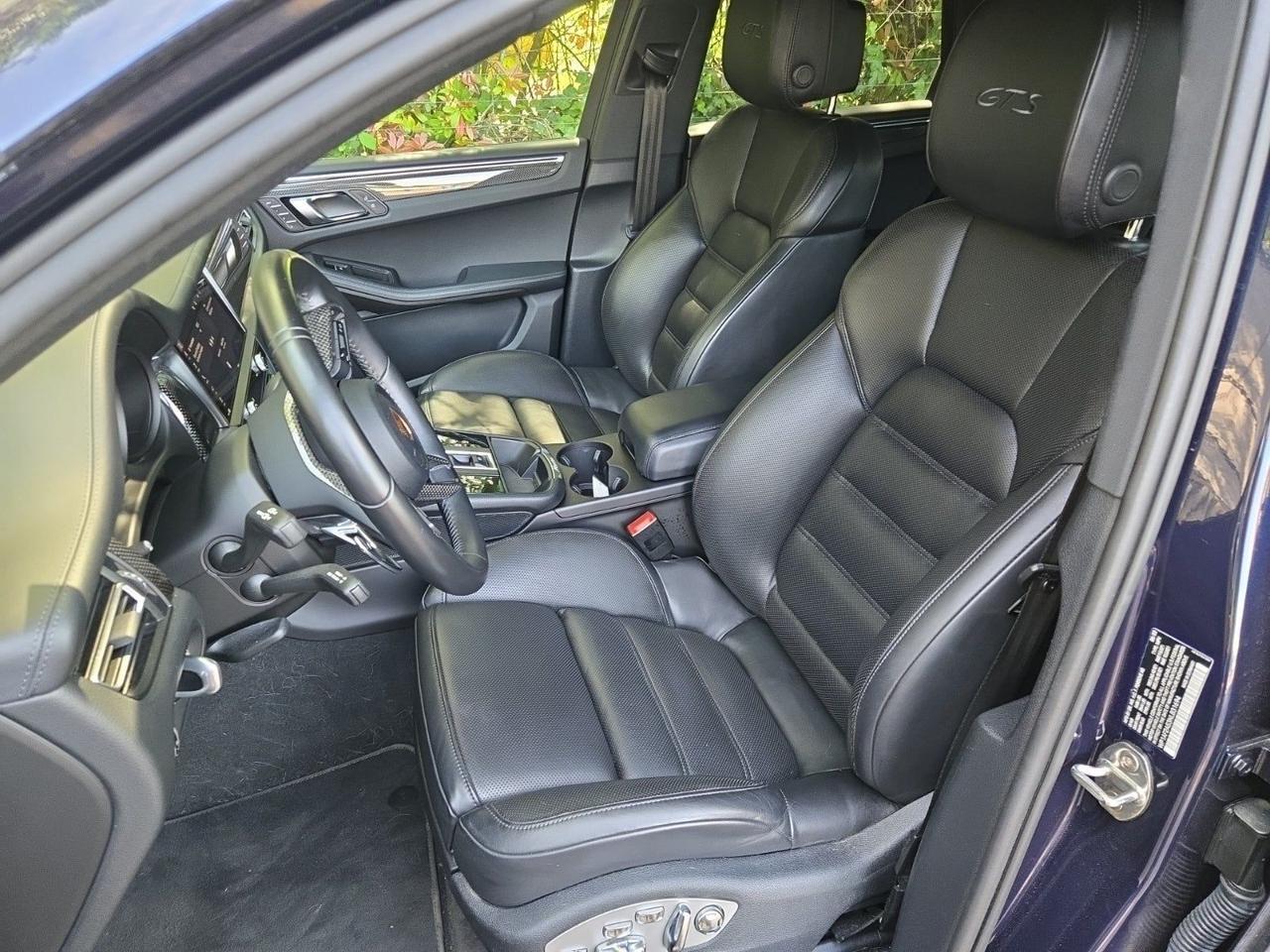 2022 Porsche Macan GTS Sport Chrono Package Carbon Interior Trim Portland OR