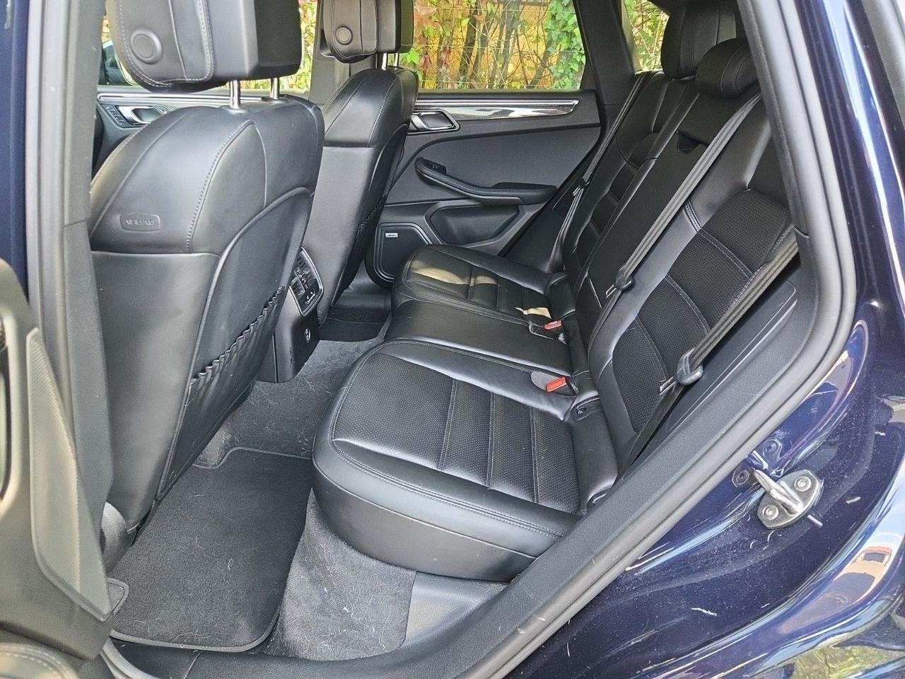 2022 Porsche Macan GTS Sport Chrono Package Carbon Interior Trim Portland OR