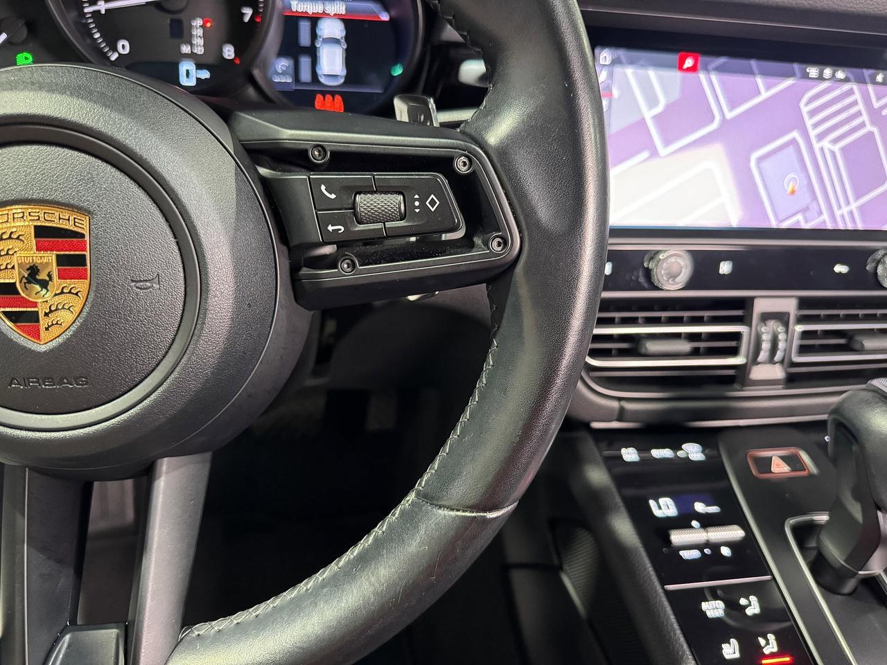 2022 Porsche Macan Miami Blue paint, Sport Chrono package, driver's assistance system, Bose audio system AND MUCH MORE! Fort Lauderdale FL