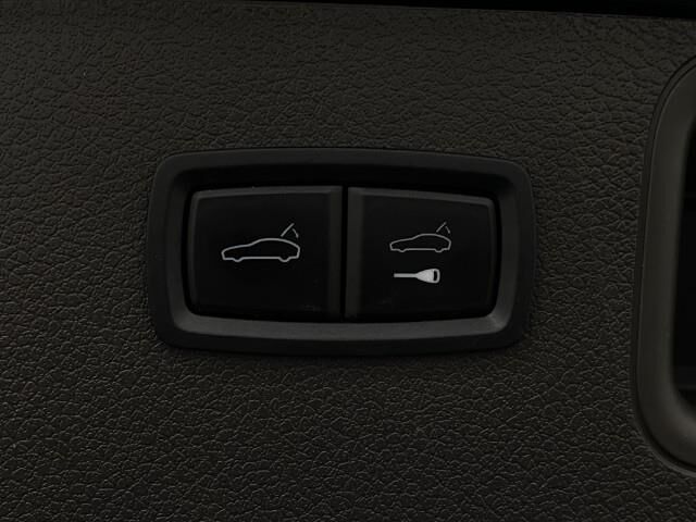 2022 Porsche Macan S Appleton WI