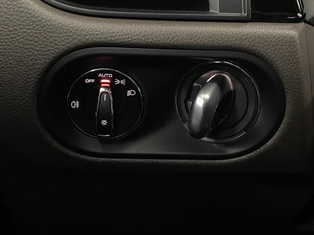 2022 Porsche Macan S Appleton WI