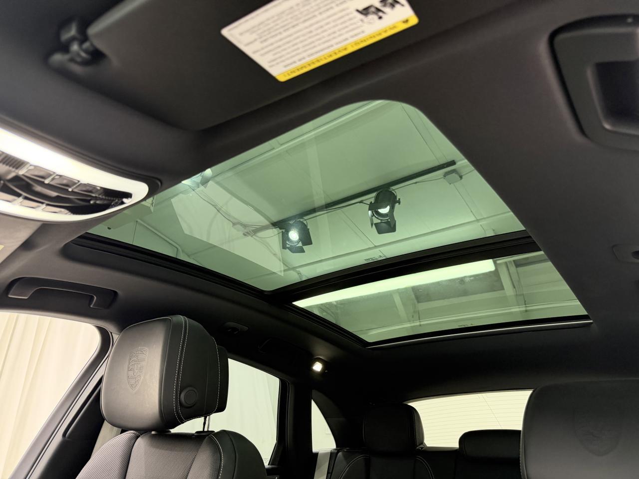 2022 Porsche Macan S Newark DE