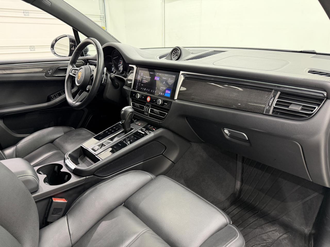 2022 Porsche Macan S Newark DE