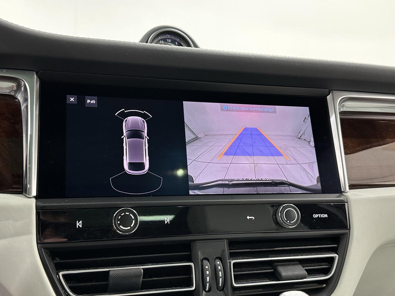 2022 Porsche Macan S Newark DE