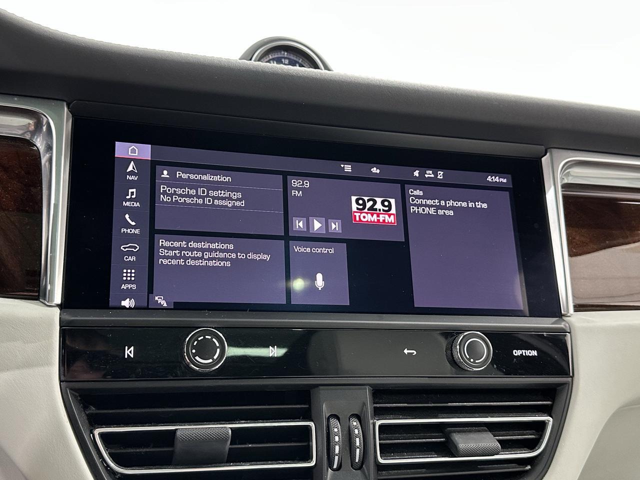 2022 Porsche Macan S Newark DE